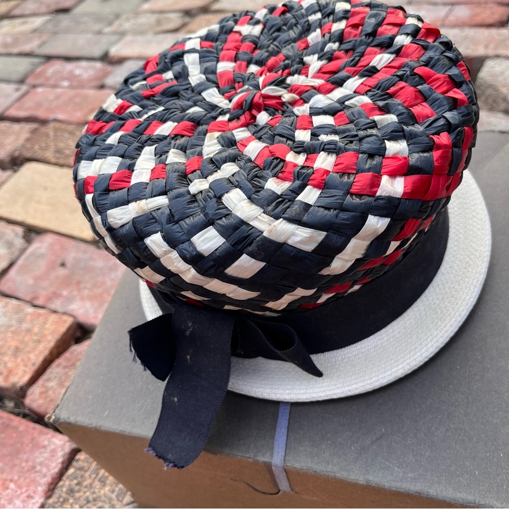 Quaker Maid vintage Americana style netted hat